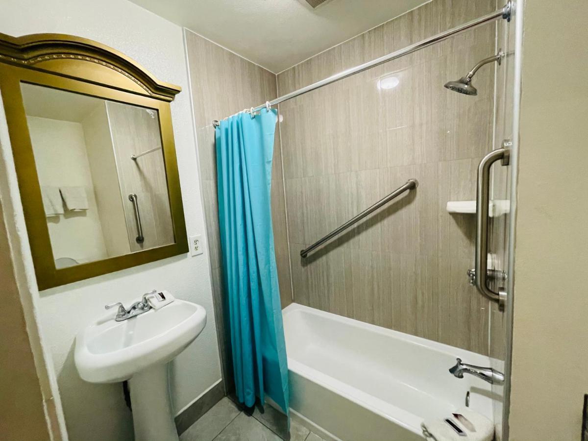 Casa Blanca Inn&Suites Whittier Esterno foto