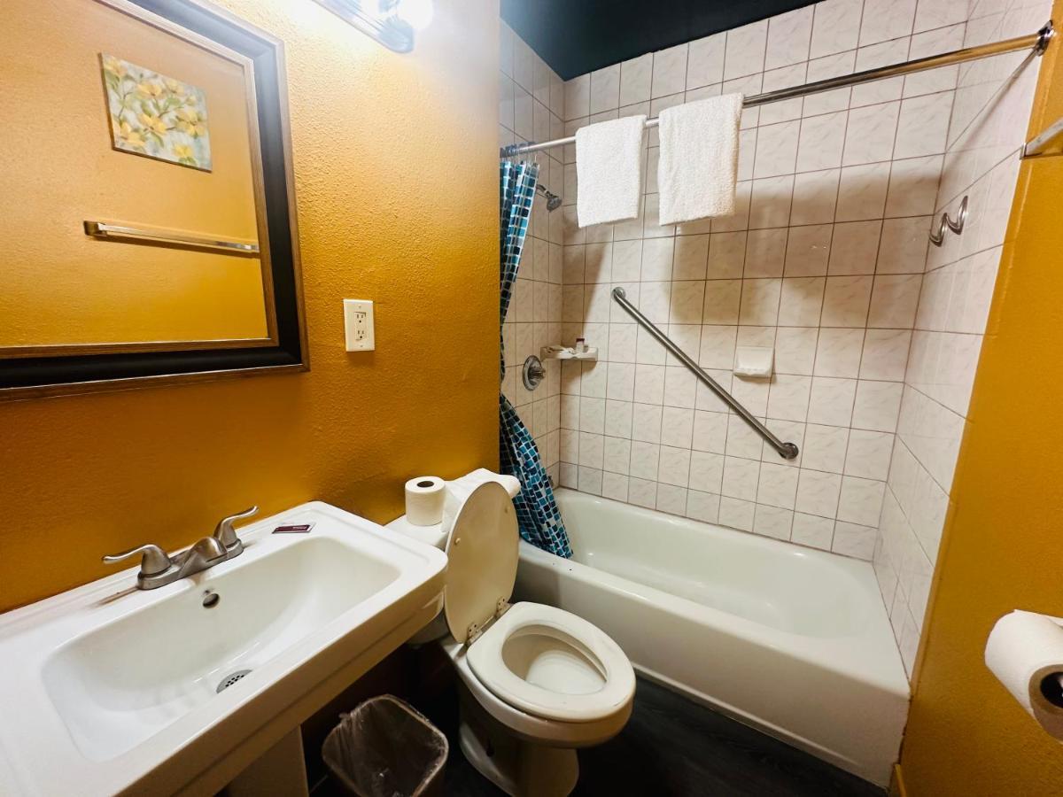 Casa Blanca Inn&Suites Whittier Esterno foto