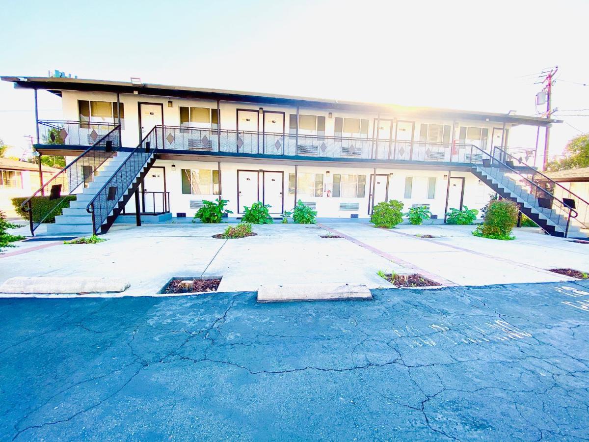 Casa Blanca Inn&Suites Whittier Esterno foto